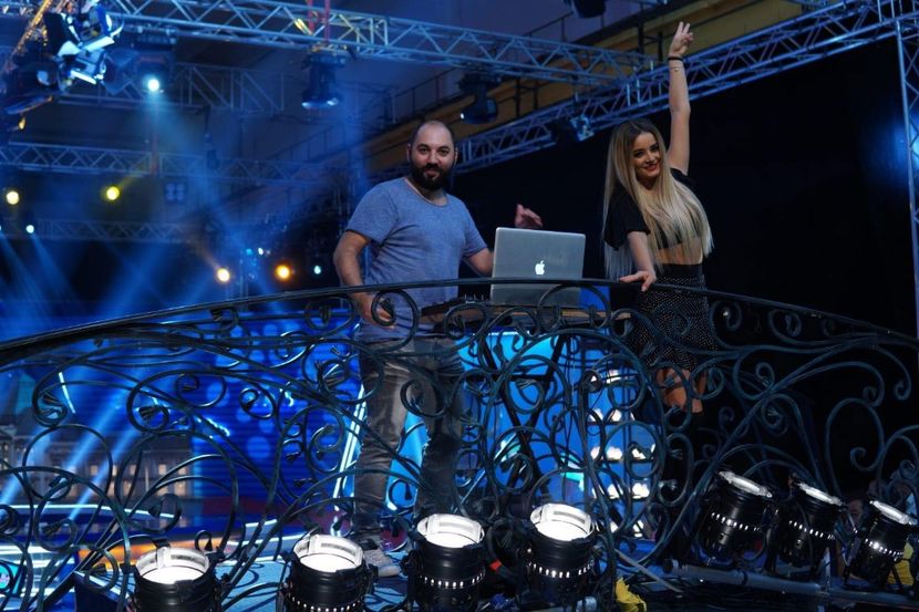 Cronica Carcotasilor - Cronica Carcotasilor Part 1