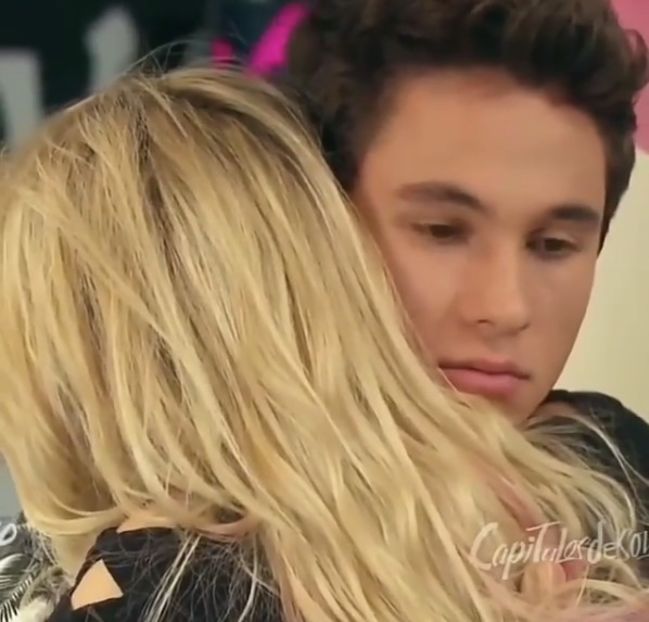 bandicam 2018-06-09 23-26-06-645 - 01 Sim momentos insta