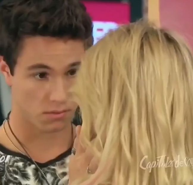 bandicam 2018-06-09 23-26-13-841 - 01 Sim momentos insta