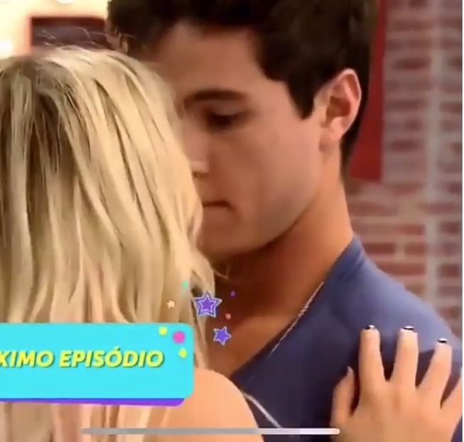 bandicam 2018-06-09 23-40-46-632 - 01 Sim momentos insta