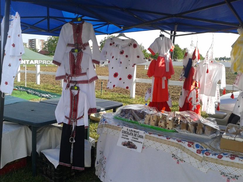 Fotografie0018 - 27---expozitie banat-agralim 2018