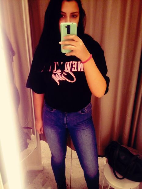  - 0q _ thinking u cud live without me