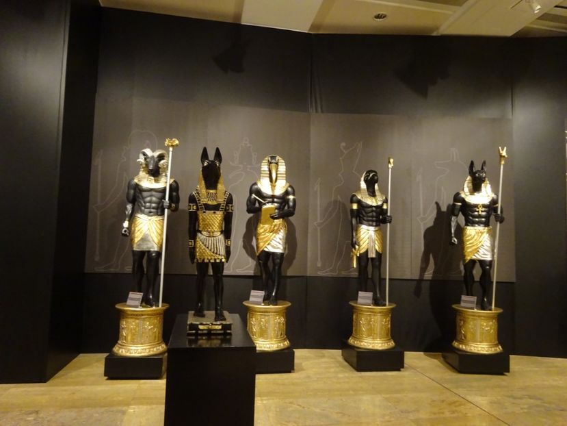  - 00 Comorile Egiptului antic