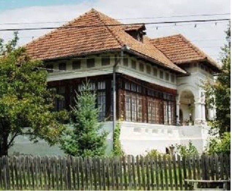 casa din corbeni - case si locuinte