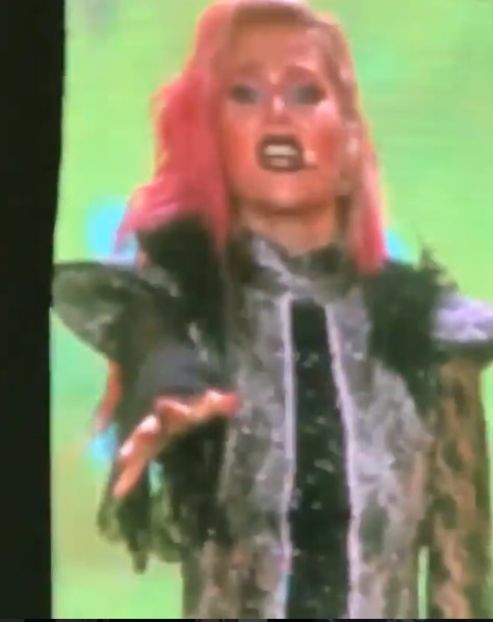 bandicam 2018-06-23 18-10-51-212 - 02 Mi