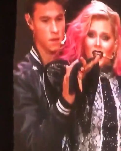 bandicam 2018-06-23 18-10-56-529 - 02 Mi