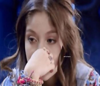 110854553_YZIVRGK - luna - 02