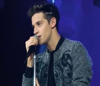 110821023_SFUOVZG - lutteo - 02