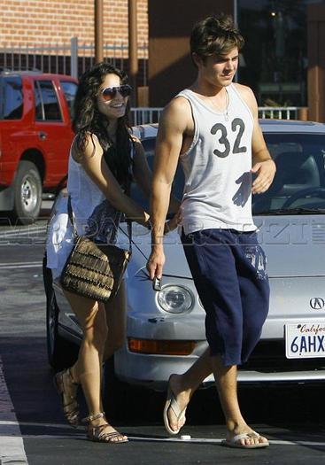 Vanessa Hudgens (53)