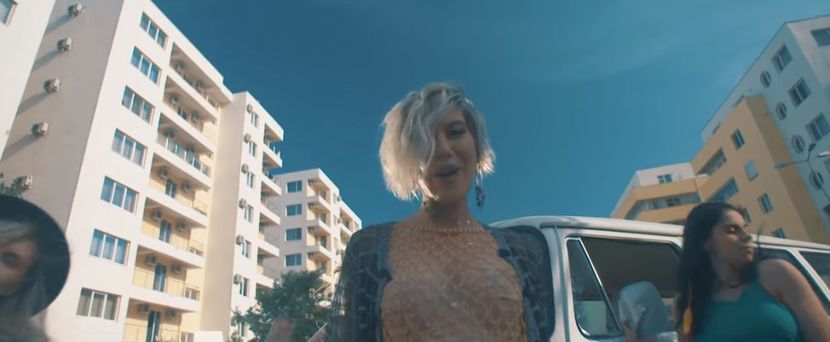 bandicam 2018-06-29 14-20-14-322 - 21a Toate fetele - 2