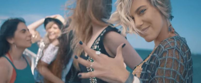 bandicam 2018-06-29 14-20-19-950 - 21a Toate fetele - 2