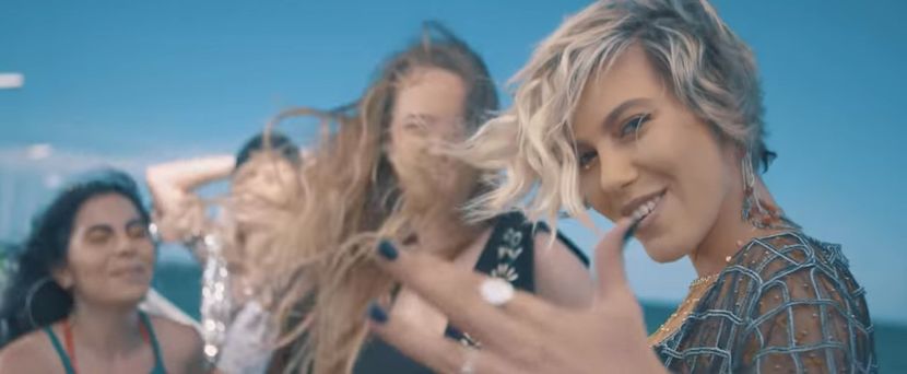 bandicam 2018-06-29 14-20-20-222 - 21a Toate fetele - 2