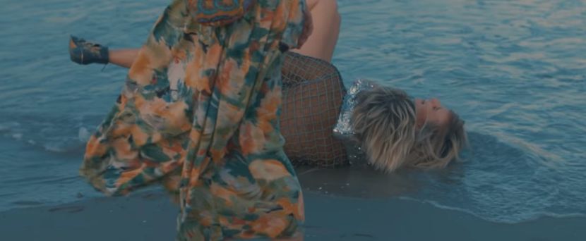 bandicam 2018-06-29 14-20-21-949 - 21a Toate fetele - 2