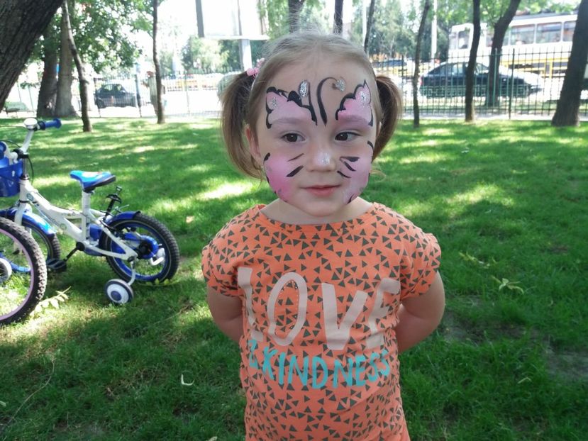 IMG-20180601-WA0027 - Familia mea Eliza -Maria nepotica mea iubită