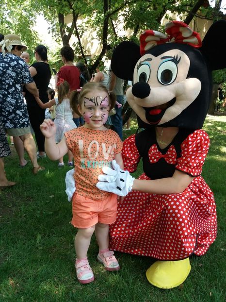 IMG-20180601-WA0009 - Familia mea Eliza -Maria nepotica mea iubită