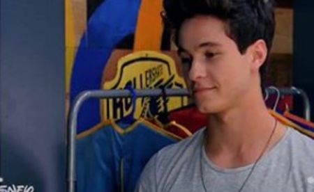 bandicam 2018-06-30 23-21-12-229 - 03 Simon