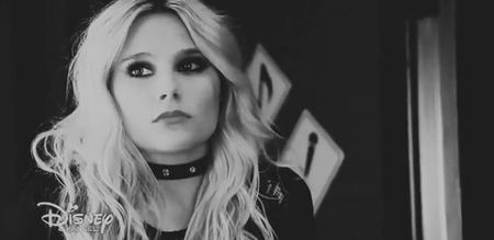 bandicam 2018-07-02 21-22-37-780 - 04 Ambar