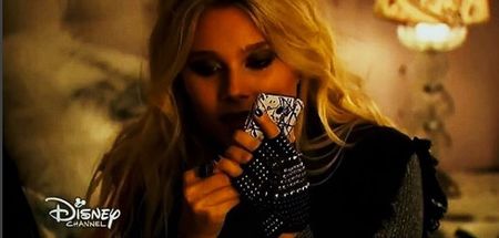 bandicam 2018-07-02 21-24-09-943 - 04 Ambar