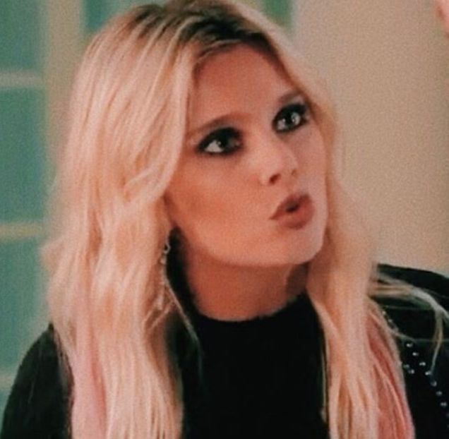 bandicam 2018-07-02 21-58-17-182 - 04 Ambar