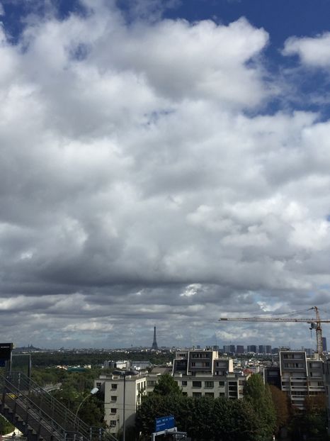  - Paris