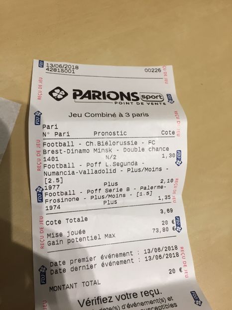  - Parij