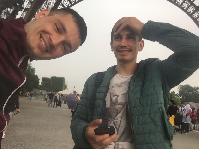  - Parij