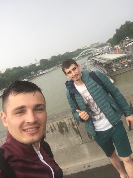  - Parij