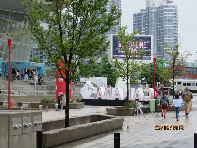  - Canada1_Toronto_ Niagara_ 1000 Islands _Montreal