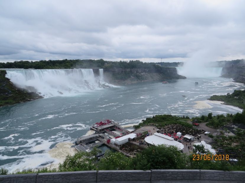  - Canada1_Toronto_ Niagara_ 1000 Islands _Montreal