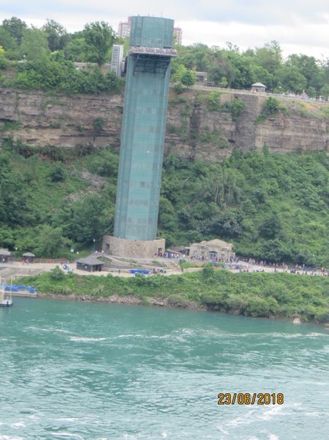  - Canada1_Toronto_ Niagara_ 1000 Islands _Montreal