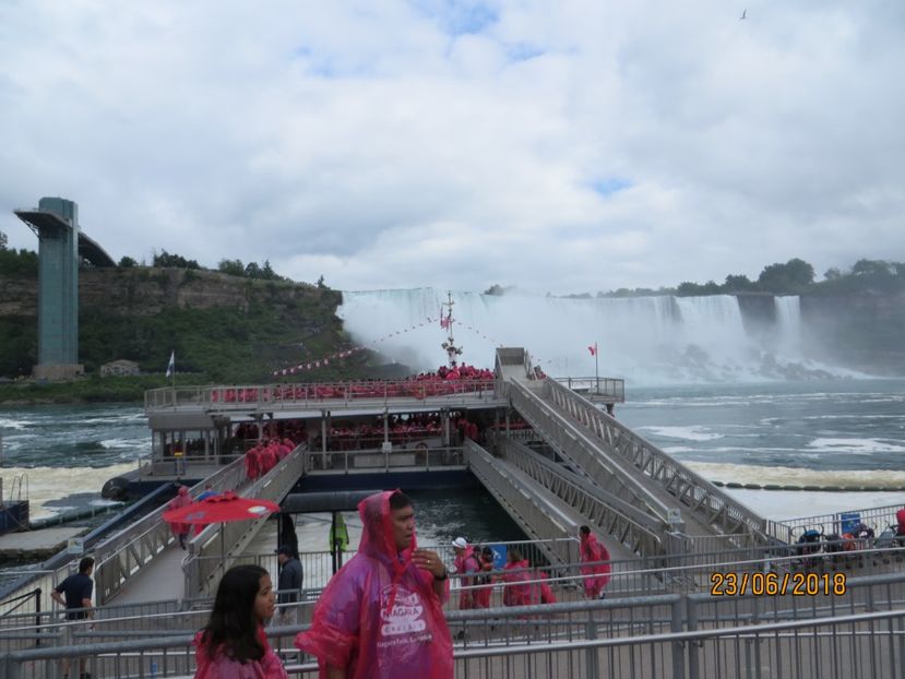  - Canada1_Toronto_ Niagara_ 1000 Islands _Montreal