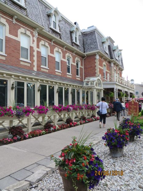  - Canada1_Toronto_ Niagara_ 1000 Islands _Montreal