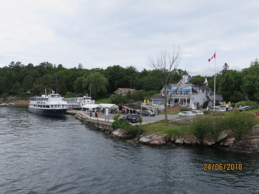  - Canada1_Toronto_ Niagara_ 1000 Islands _Montreal