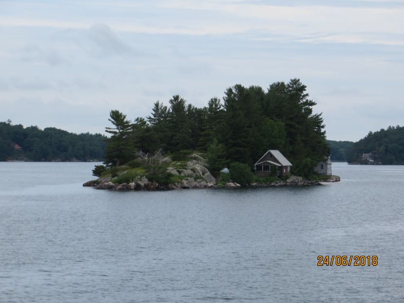  - Canada1_Toronto_ Niagara_ 1000 Islands _Montreal