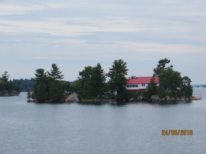  - Canada1_Toronto_ Niagara_ 1000 Islands _Montreal