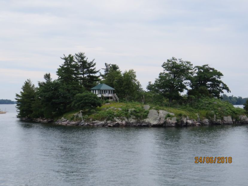  - Canada1_Toronto_ Niagara_ 1000 Islands _Montreal