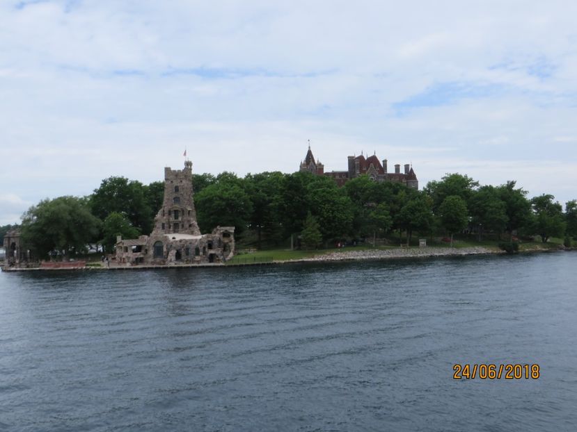  - Canada1_Toronto_ Niagara_ 1000 Islands _Montreal