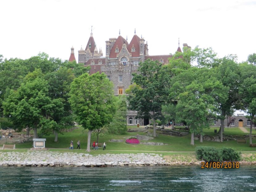  - Canada1_Toronto_ Niagara_ 1000 Islands _Montreal