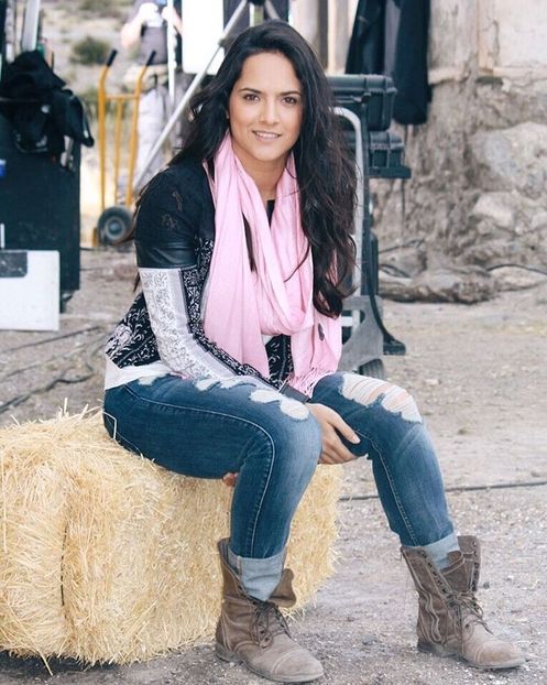 Ana Lorena Sanchez - Ana Lorena Sanchez