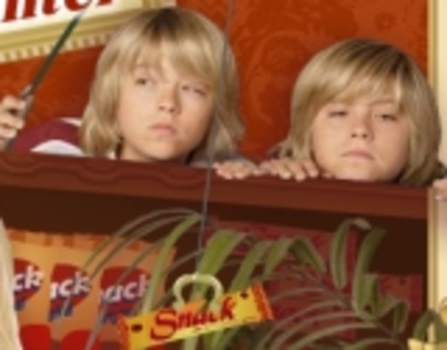 zack-si-cody-la-pescuit - Cole Sprouse