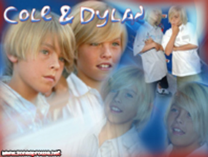 2587_2256_wallpaper_27 - Dylan Sprouse