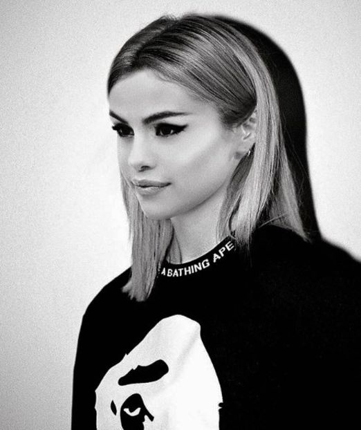  - 01aa Selena - 01