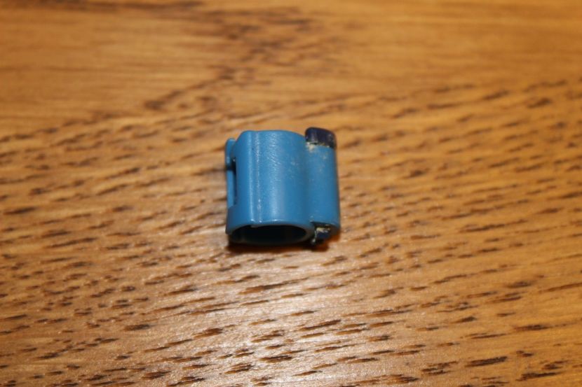 1  buc - CIPURI   BROCOANE  CLEME