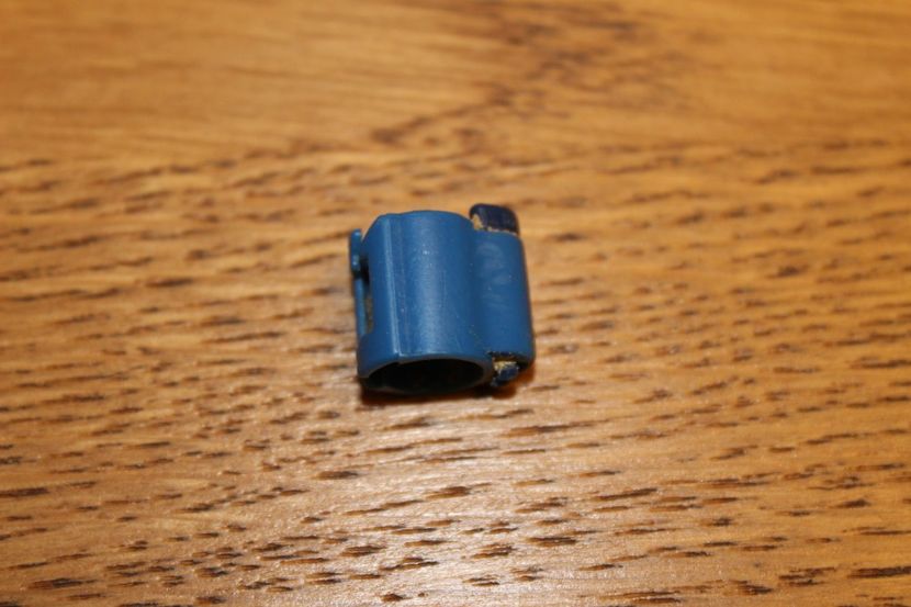 1  buc - CIPURI   BROCOANE  CLEME