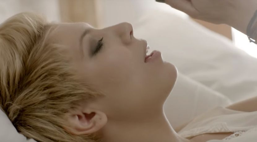 bandicam 2018-07-22 15-48-11-915 - 03 Beautiful Life