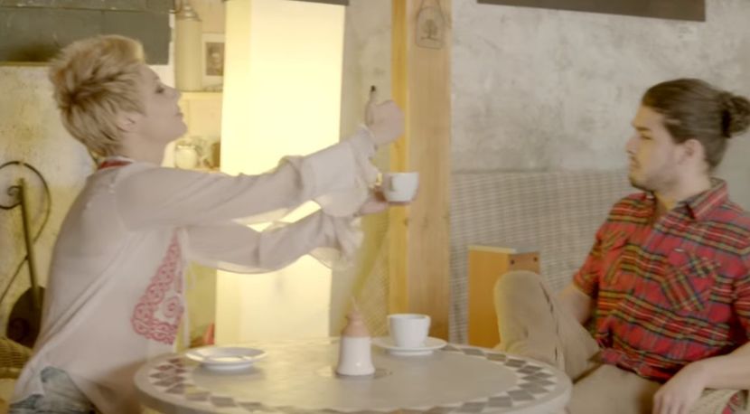 bandicam 2018-07-22 15-48-18-113 - 03 Beautiful Life