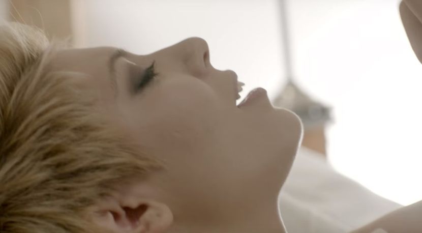 bandicam 2018-07-22 15-48-19-051 - 03 Beautiful Life