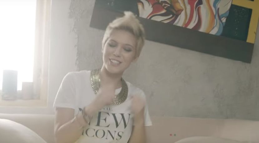 bandicam 2018-07-22 15-54-10-202 - 03 Beautiful Life