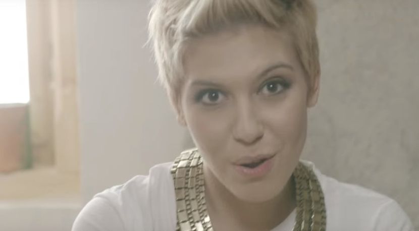 bandicam 2018-07-22 15-54-14-347 - 03 Beautiful Life