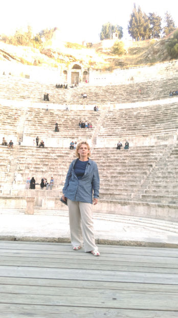 - Amfiteatrul roman
